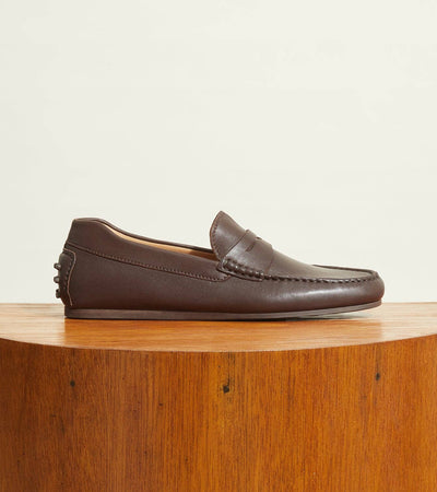 Decker Men's Suede Loafers Handcrafted in Portugal: Sand Suede / 11