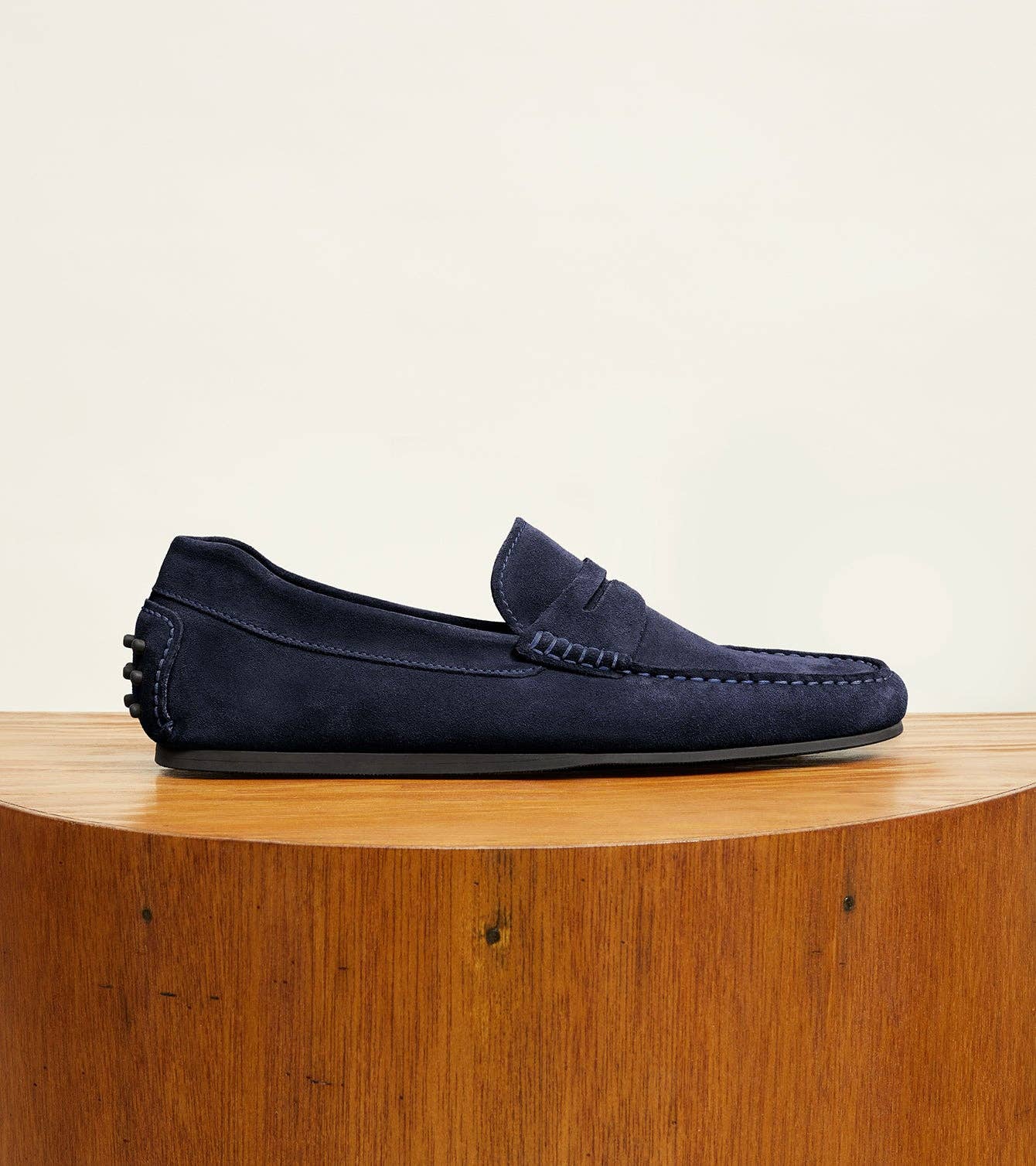 Decker Men's Suede Loafers Handcrafted in Portugal: Sand Suede / 11