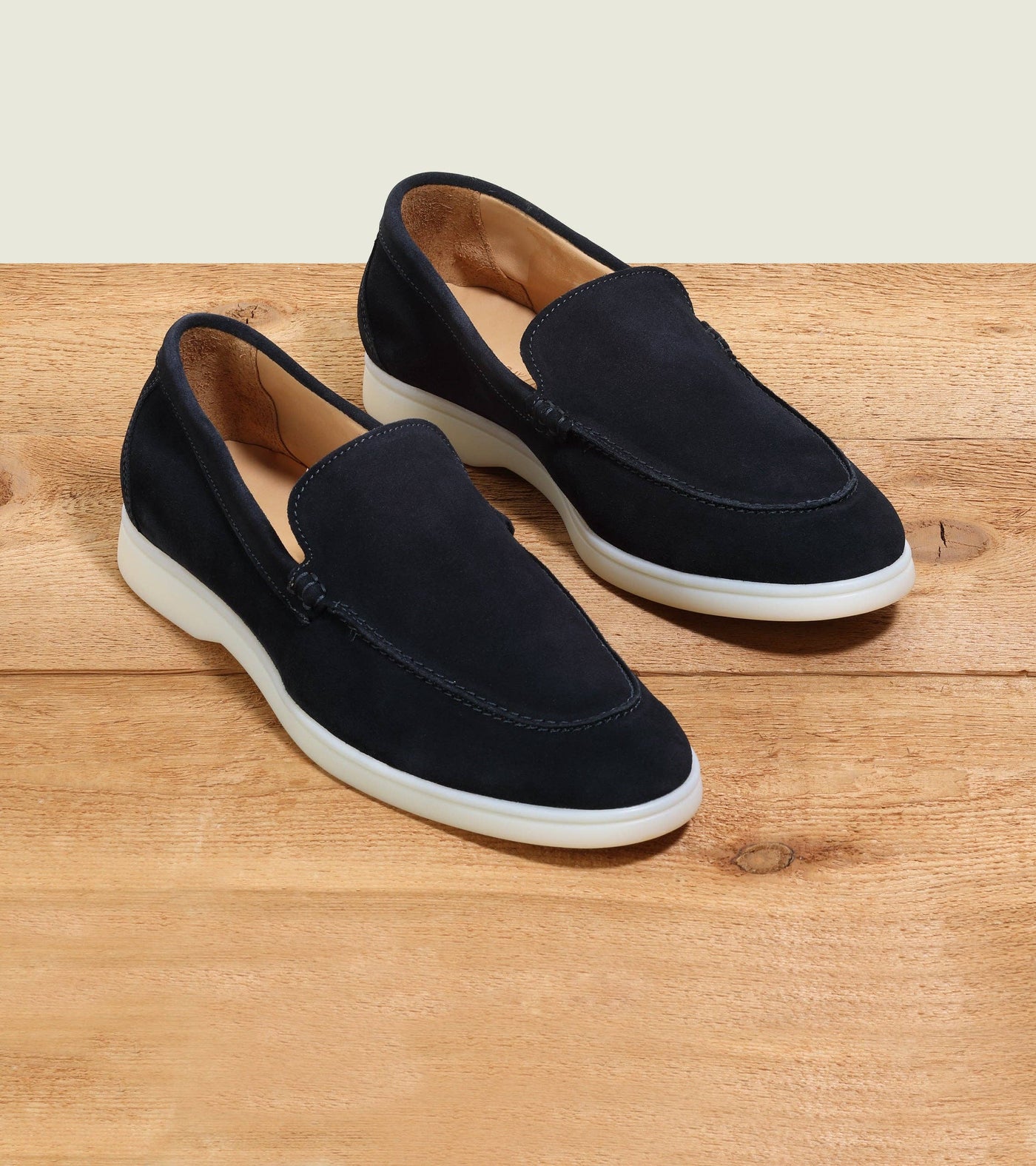 Tanner: Blue Suede / 11