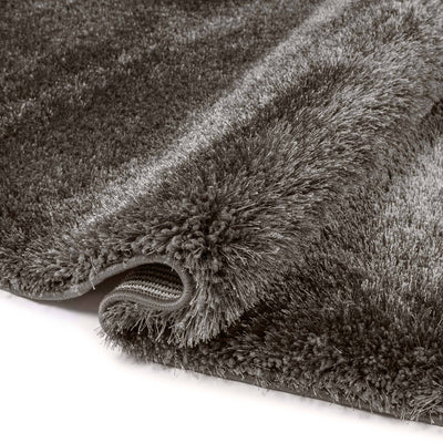Feather Collection Liza Black Shag Rug –   Sparkly, Plush, Minimalist Glam: 5'3" x 7'3"
