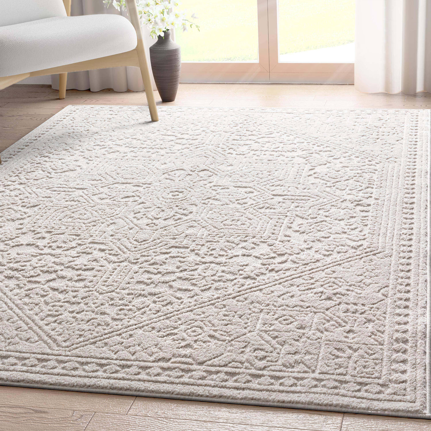 Cloud Medallion Heriz Soft Ivory Rug: 5'3" x 7'3"