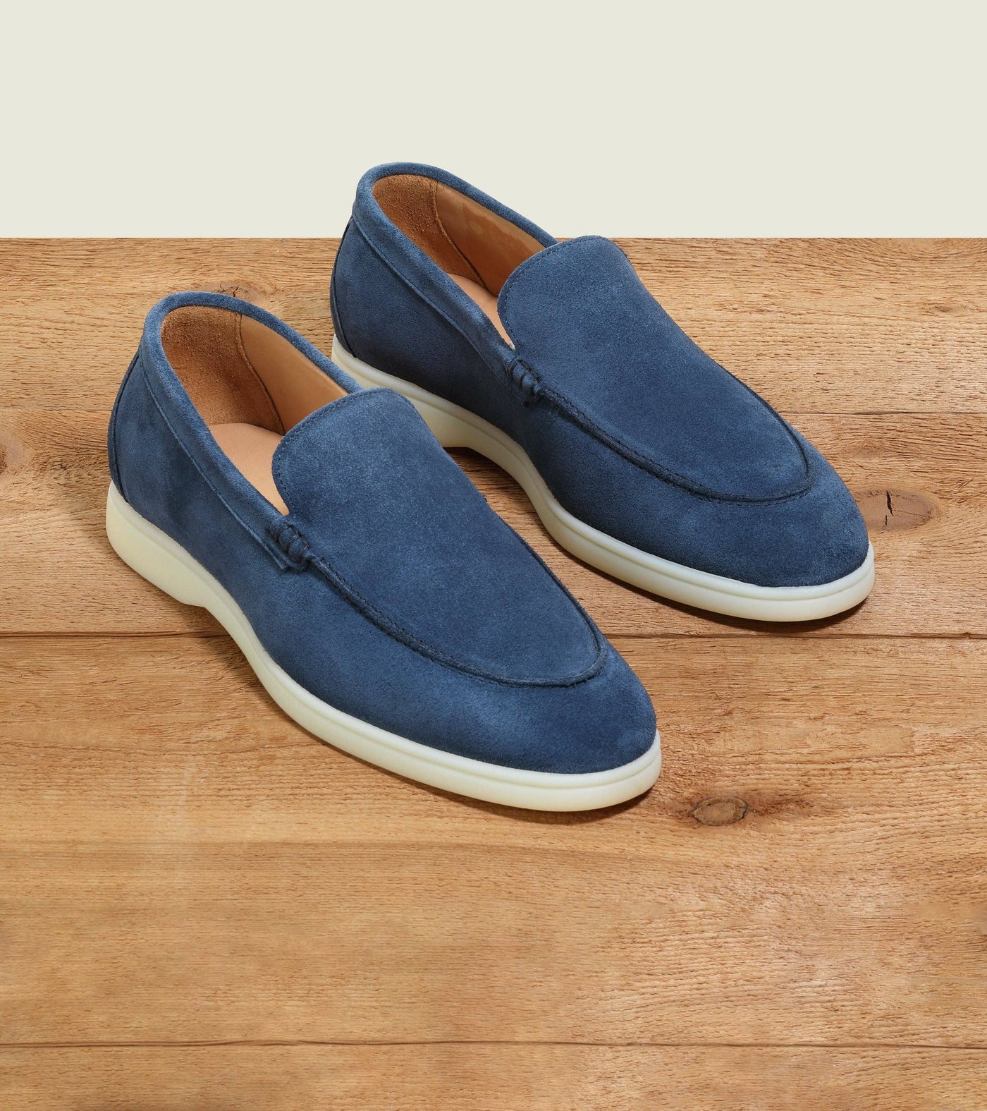 Tanner: Blue Suede / 11